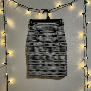 H&M Monochrome Patterned Pencil Skirt